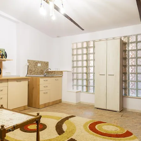 בית הארחה Casuta Din