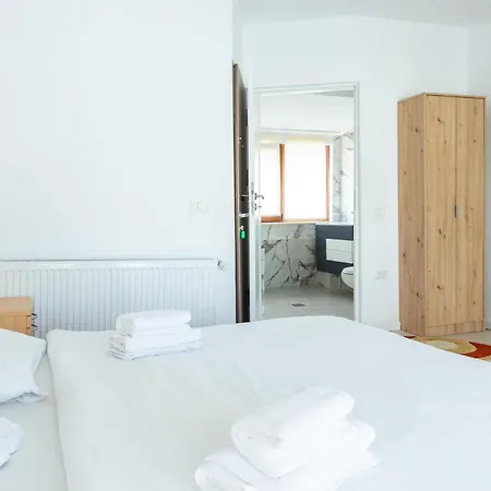 Casuta Din בית הארחה 3*