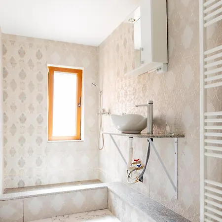 Casuta Din בית הארחה