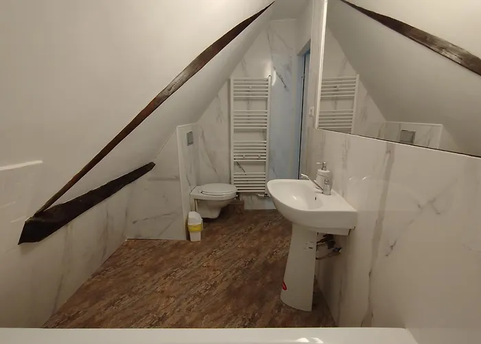 بيت ضيافة Casuta Din براشوف