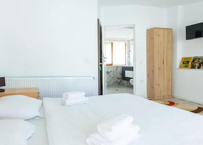 Casuta Din بيت ضيافة 3*