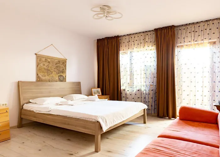 بيت ضيافة Casuta Din براشوف