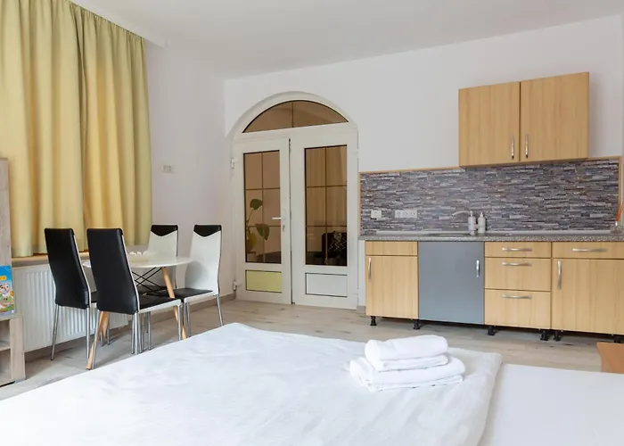 Casuta Din 3* براشوف